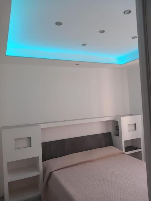 Chromotherapy Flat Monserrato Eksteriør billede